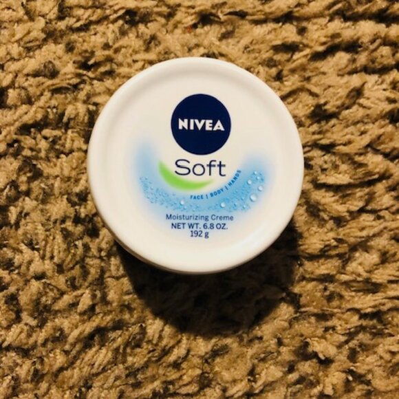 Nivea Soft Moisturizing Cream - 6.8 oz - Picture 1 of 3